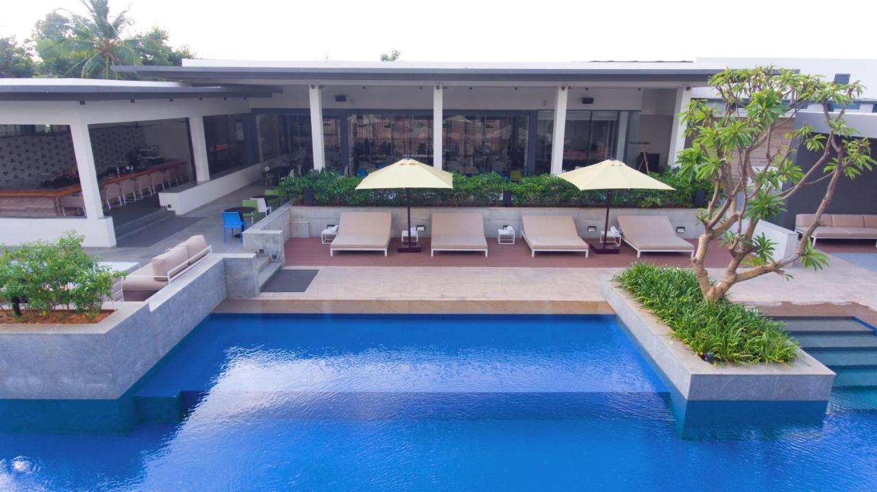 Blvd Club - Near Bengaluru Airport Hotel Settahalasūr Exterior foto